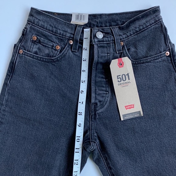 NWT LEVI’S 501 Original Cropped Jeans 24x26 Black Scalloped Hem - Picture 7 of 13